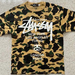BAPE × Stussy 30th Anniversary World Tour T-shirt 1st camo A Bathing Ape Size M